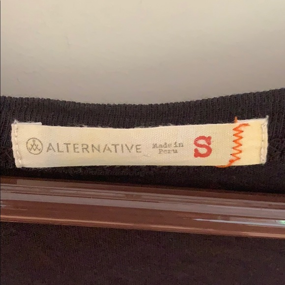 Asymmetrical dress - Picture 2 of 3